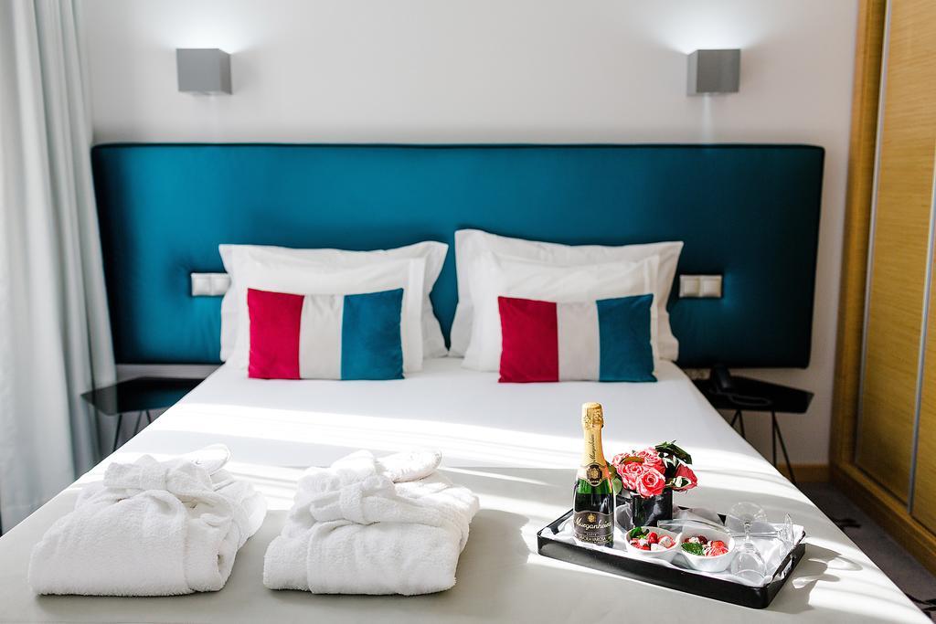 Hotel Bliss 3*